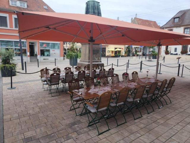 Hotel Zum Goldenen Ochsen Maikammer Kültér fotó