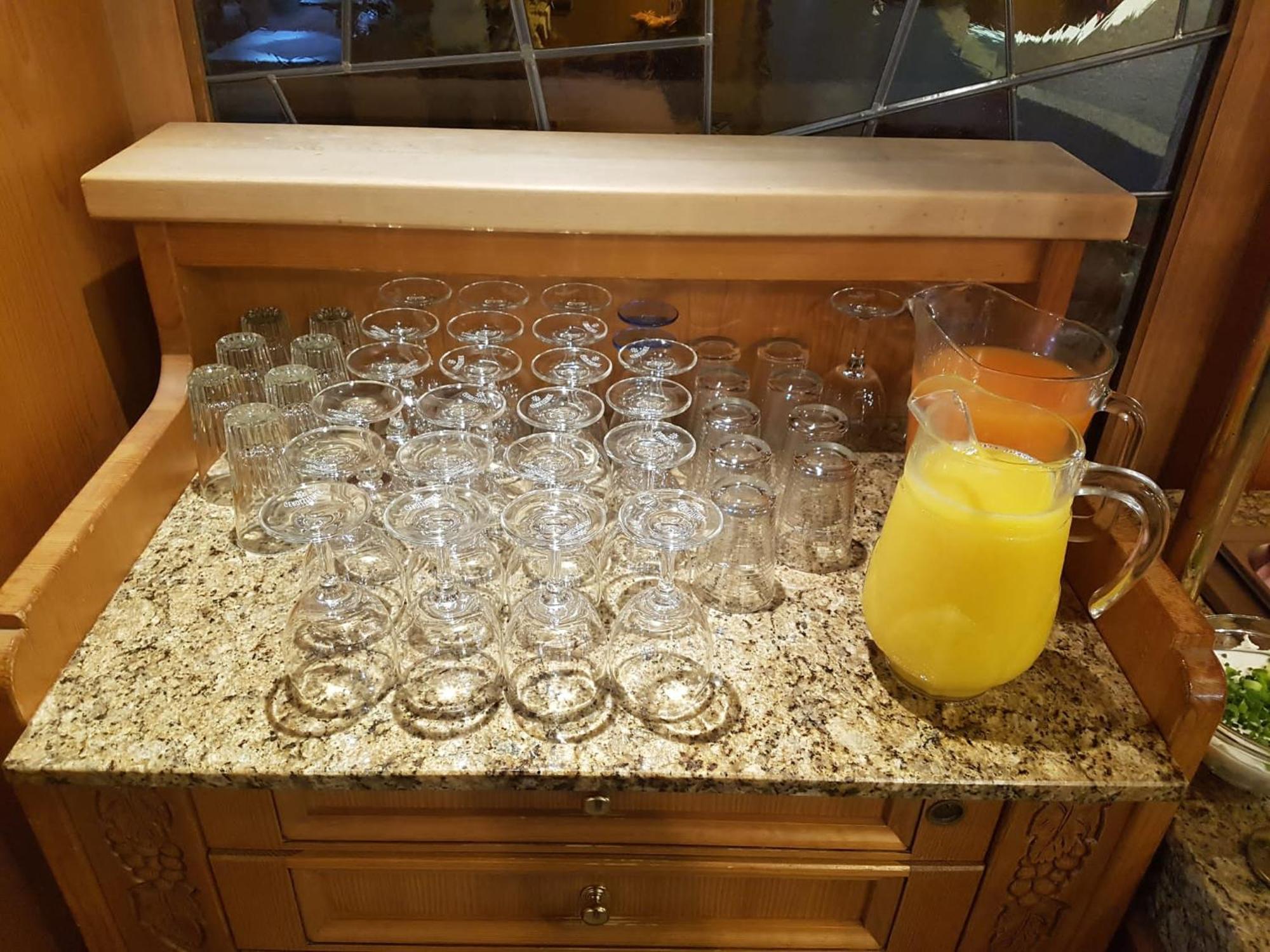 Hotel Zum Goldenen Ochsen Maikammer Kültér fotó